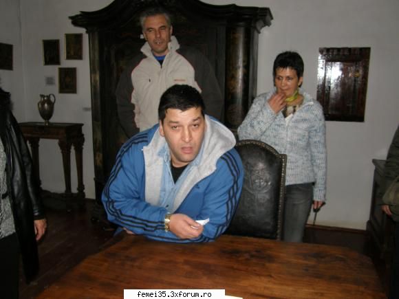 CHEF SIGHISOARA 2008 - aragornu intelegand tot ce explika ina, sanchi - POZE CHEF SIGHISOARA