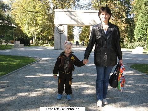``KENT - 14 oct 2007 tg jiu - Noi cei din linia intai!(Poze Cu Useri De Pe #femei35+)